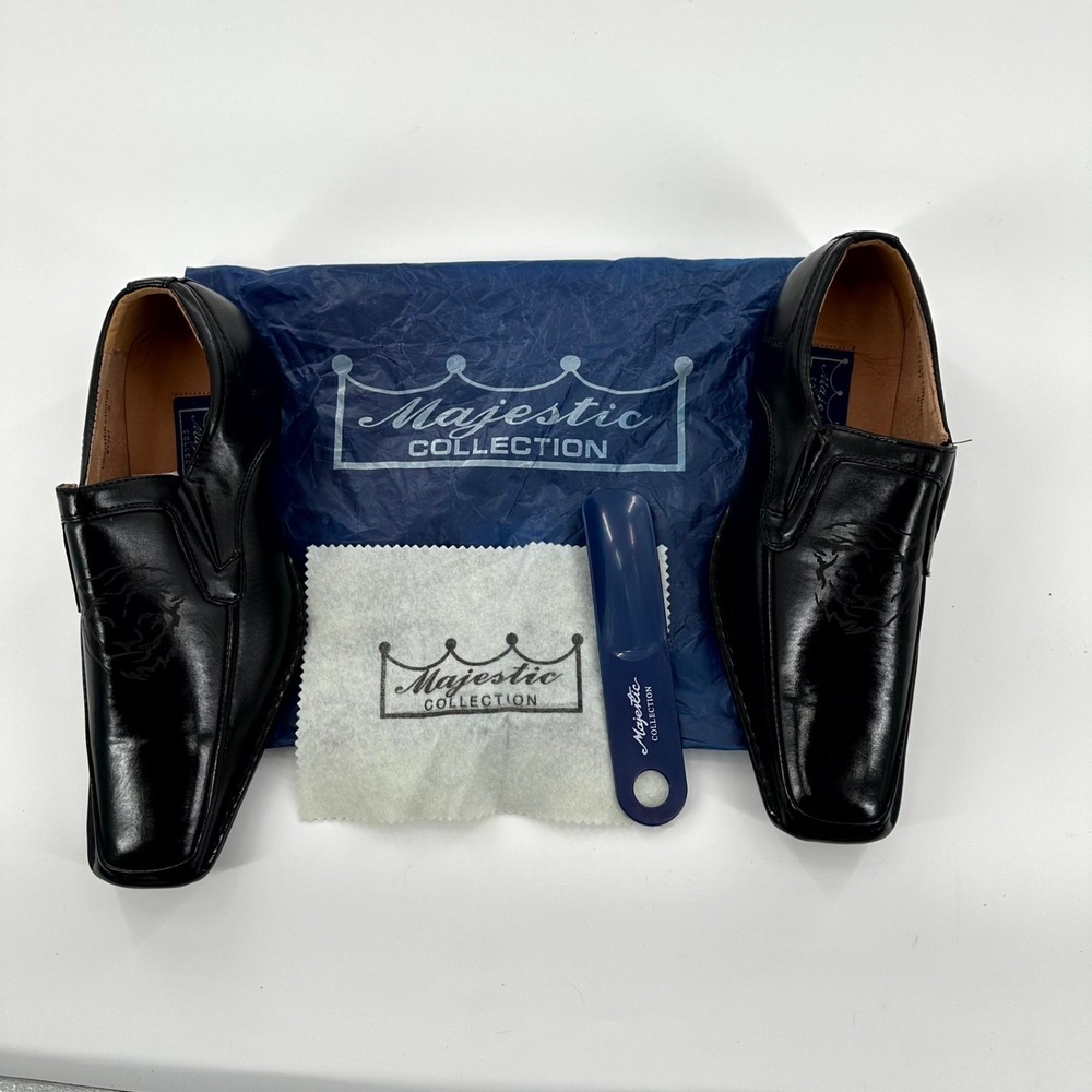 Majestic Collection Men's Black Leather Dress Shoes Size 9 Lion Embossed NEW